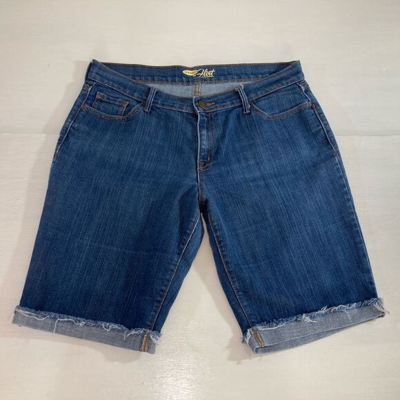 Old Navy Shorts Women’s 8R Blue Denim The Flirt Cuffed Bermuda Casual - Picture 2 of 9